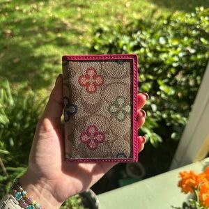 ❗️SOLD❗️Coach Wallet